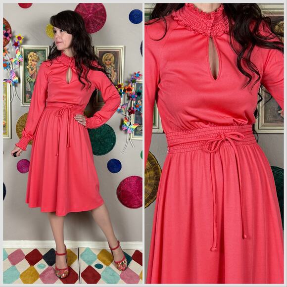 Vintage 1960s Pink Salmon Long Sleeve Mock Neck Keyhole Midi Dress - Picture 1 of 7